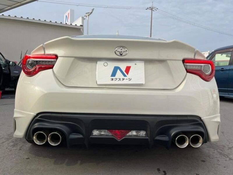 86