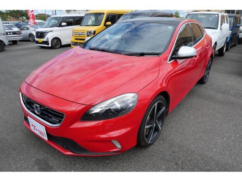 V40