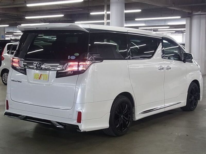 VELLFIRE