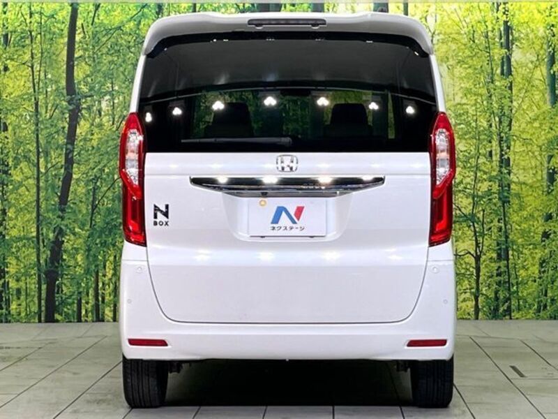 N BOX