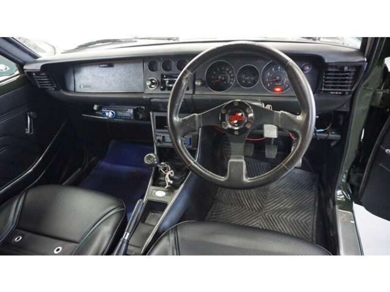 COROLLA LEVIN