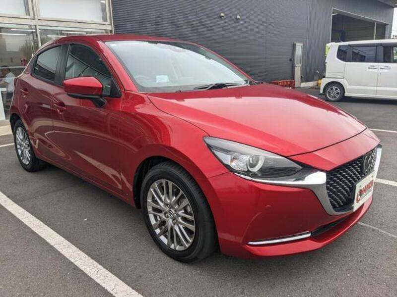 MAZDA2