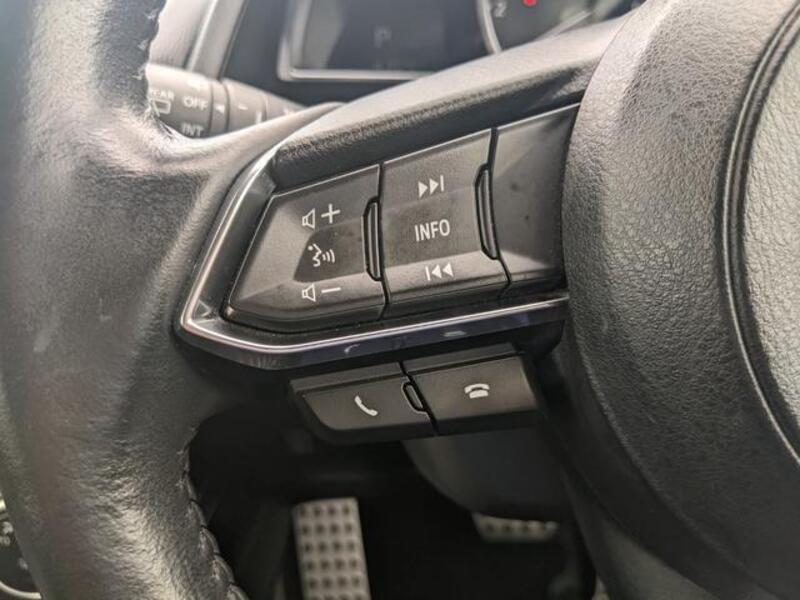 MAZDA2