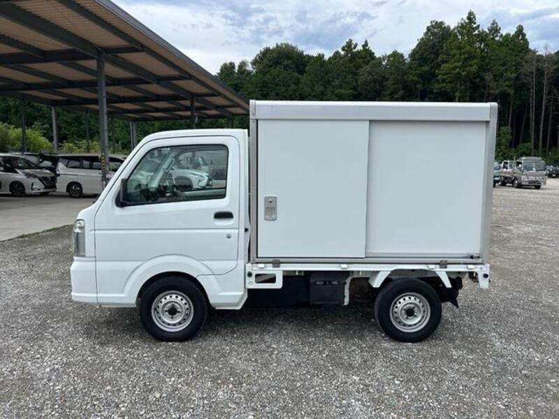 CARRY TRUCK