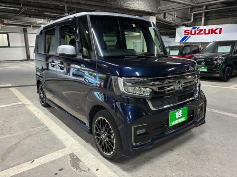 N BOX CUSTOM