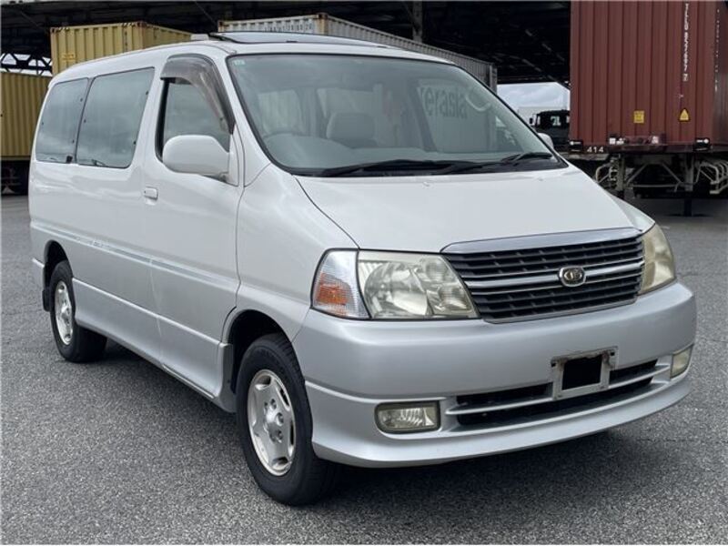 TOYOTA GRANVIA
