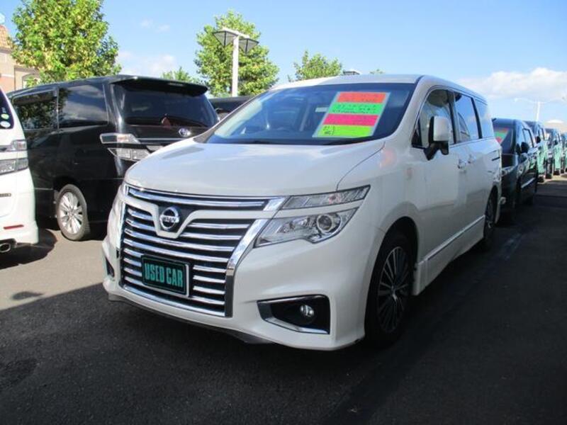 NISSAN ELGRAND