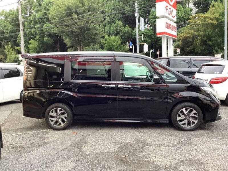 STEPWAGON SPADA