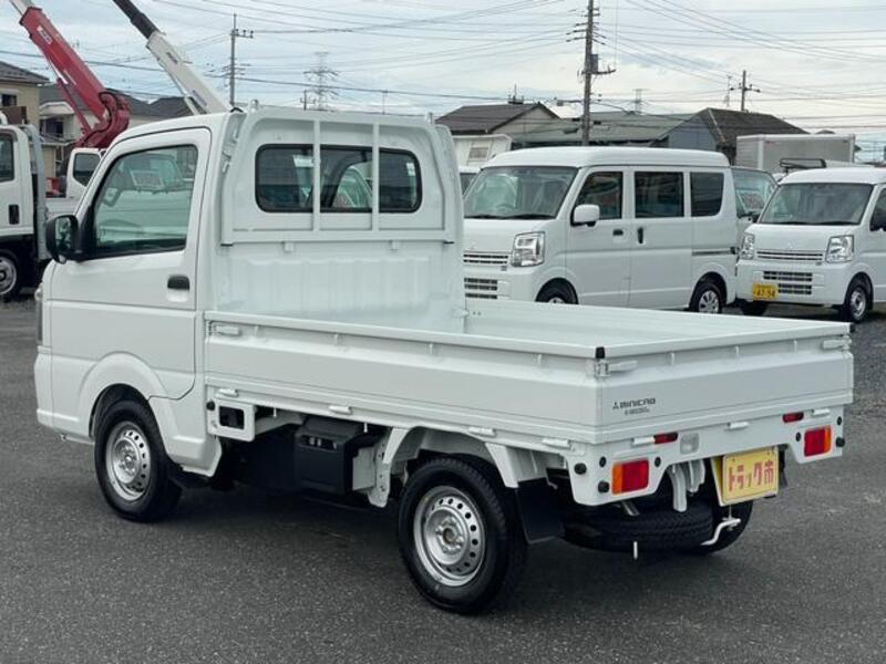 MINICAB TRUCK