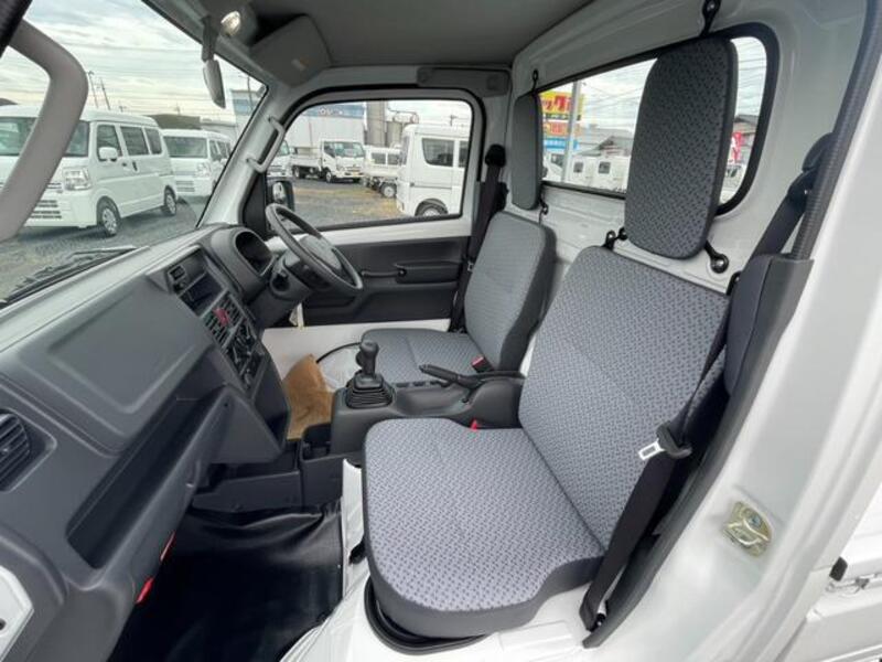 MINICAB TRUCK