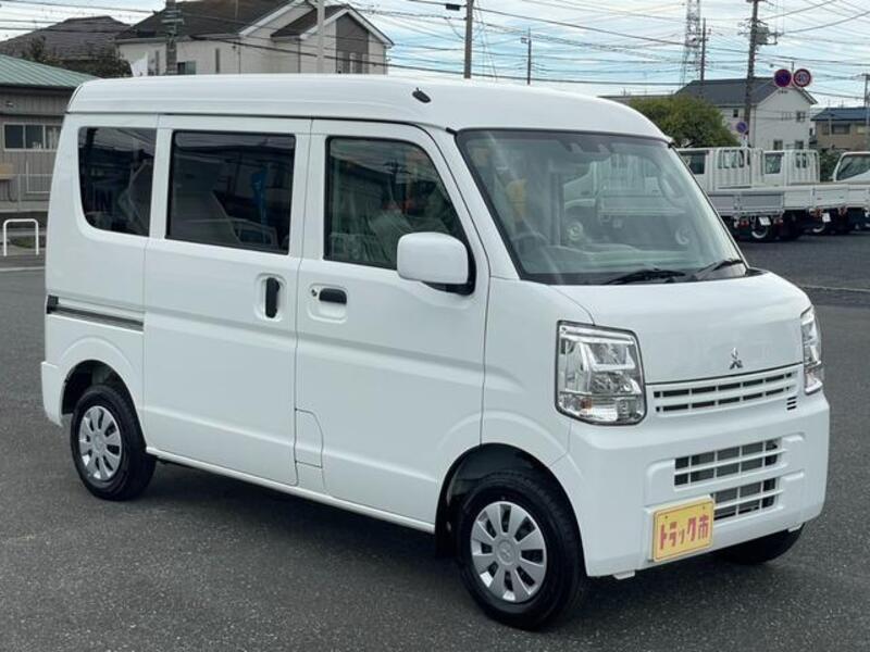 MINICAB VAN