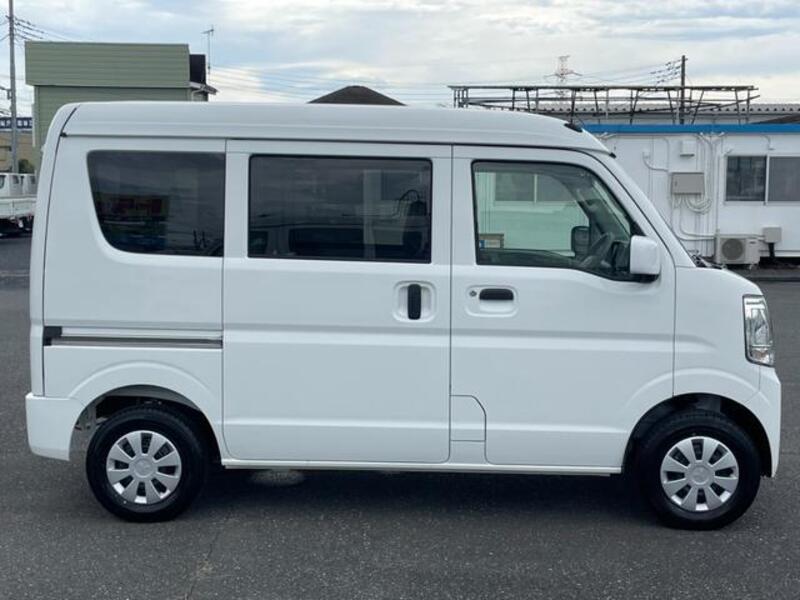 MINICAB VAN