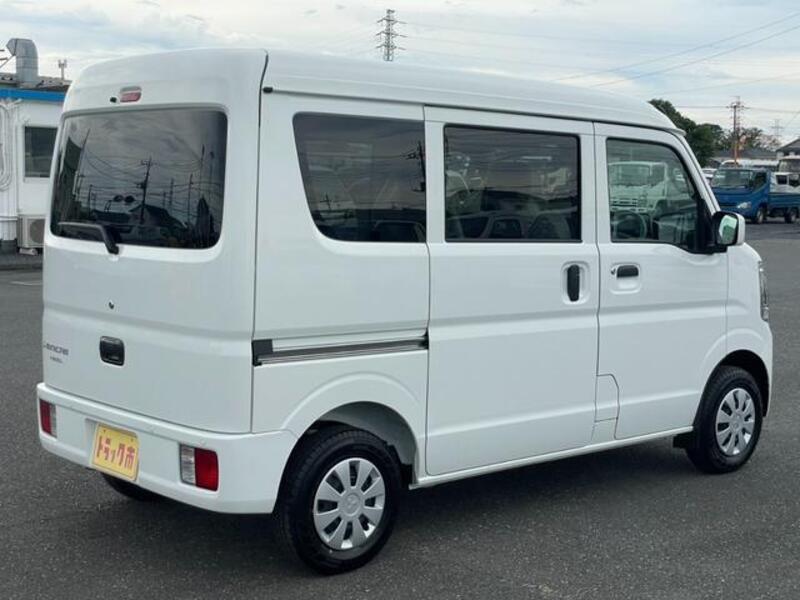 MINICAB VAN