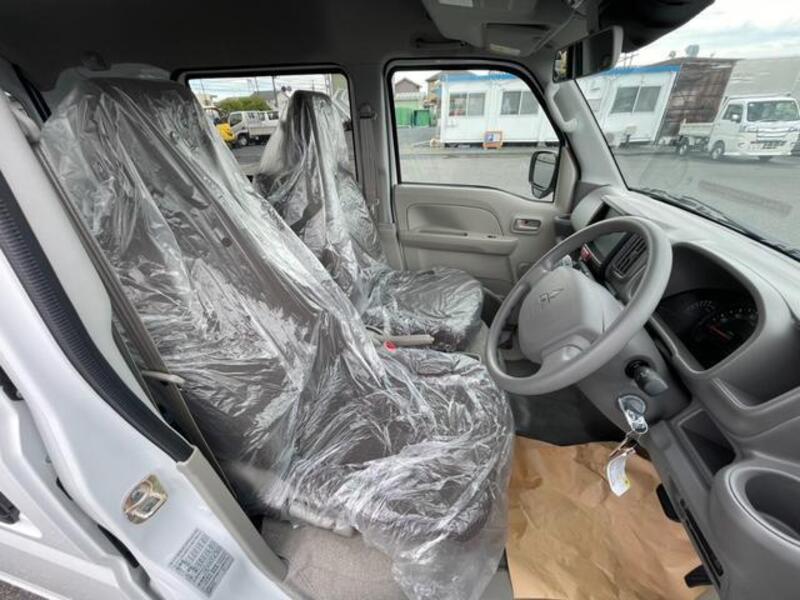 MINICAB VAN