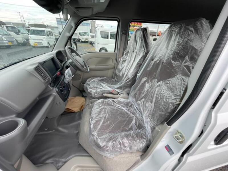 MINICAB VAN