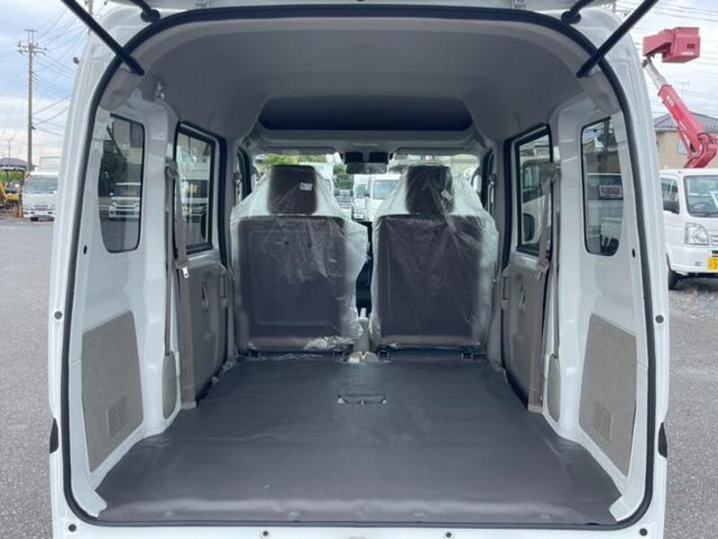 MINICAB VAN