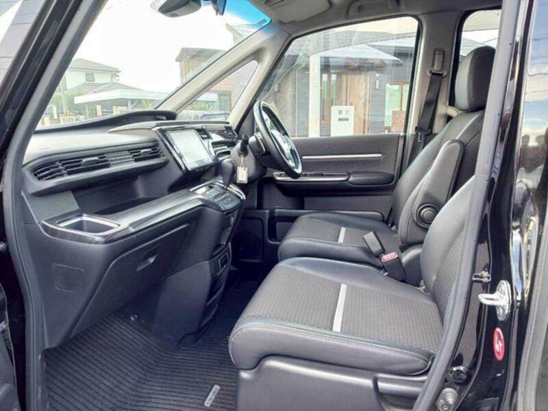 STEPWAGON SPADA