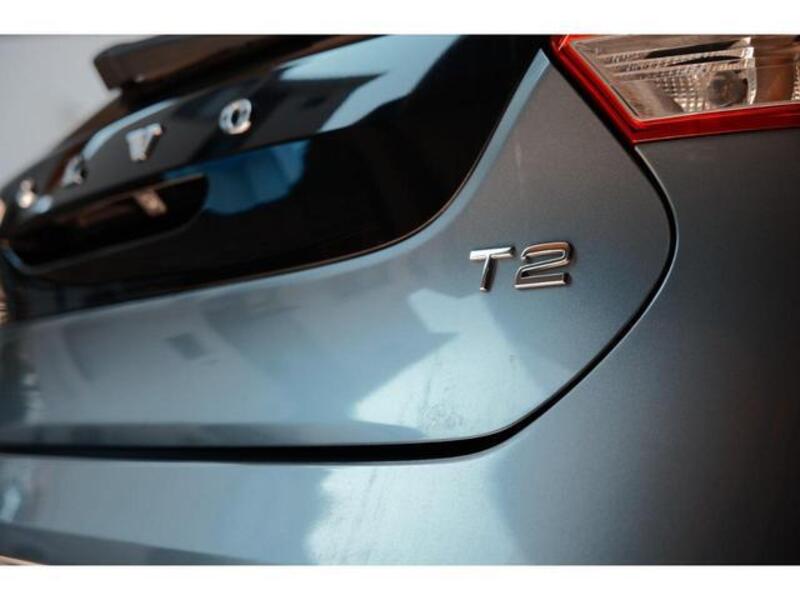 V40
