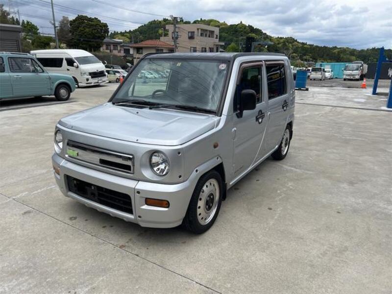 DAIHATSU NAKED