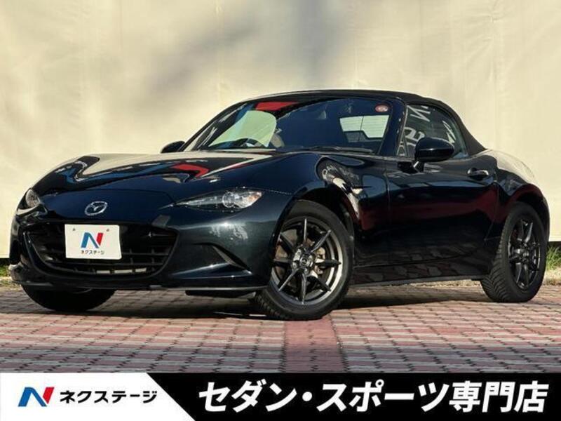 ROADSTER-0