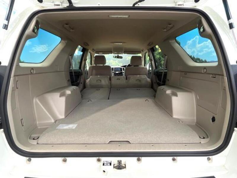 HILUX SURF