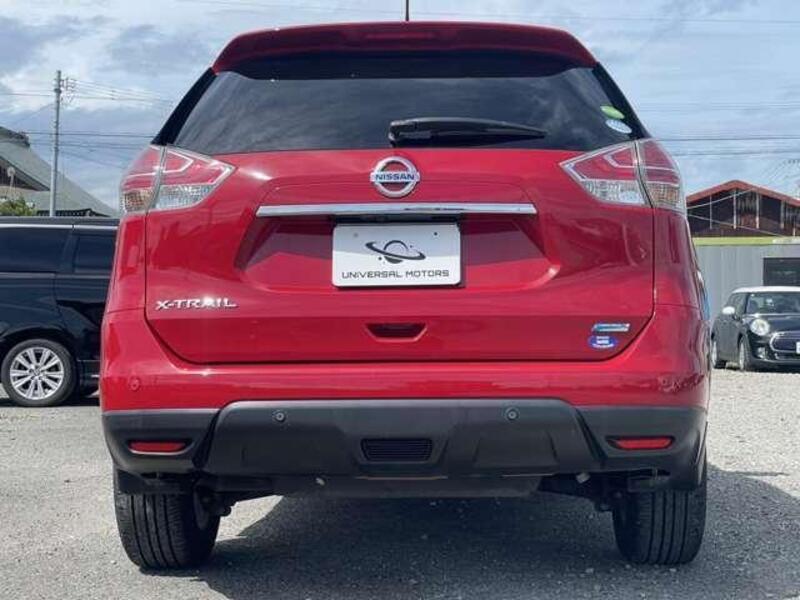 X-TRAIL