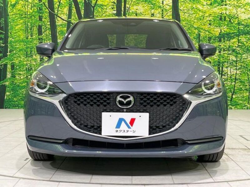 MAZDA2