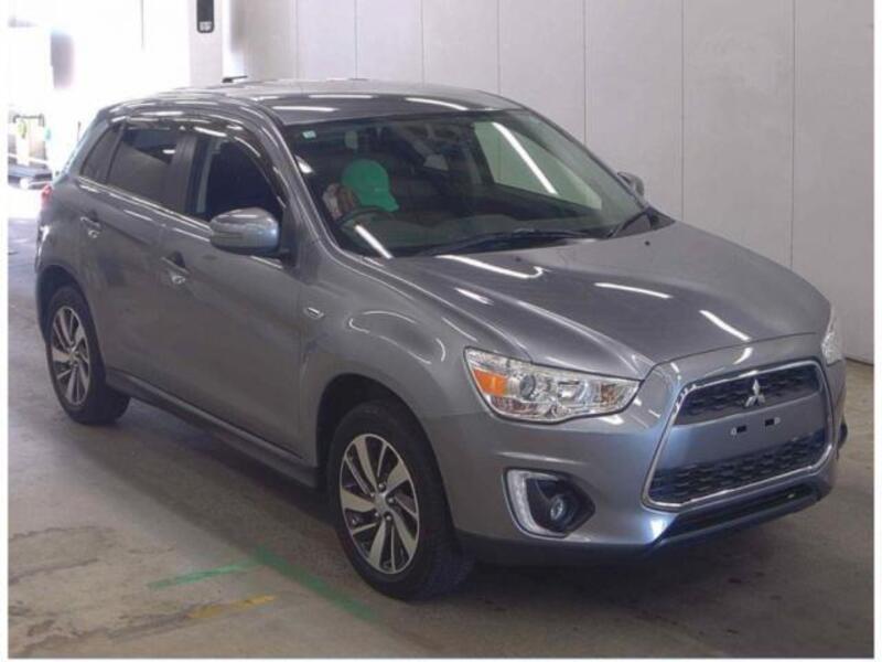 MITSUBISHI RVR