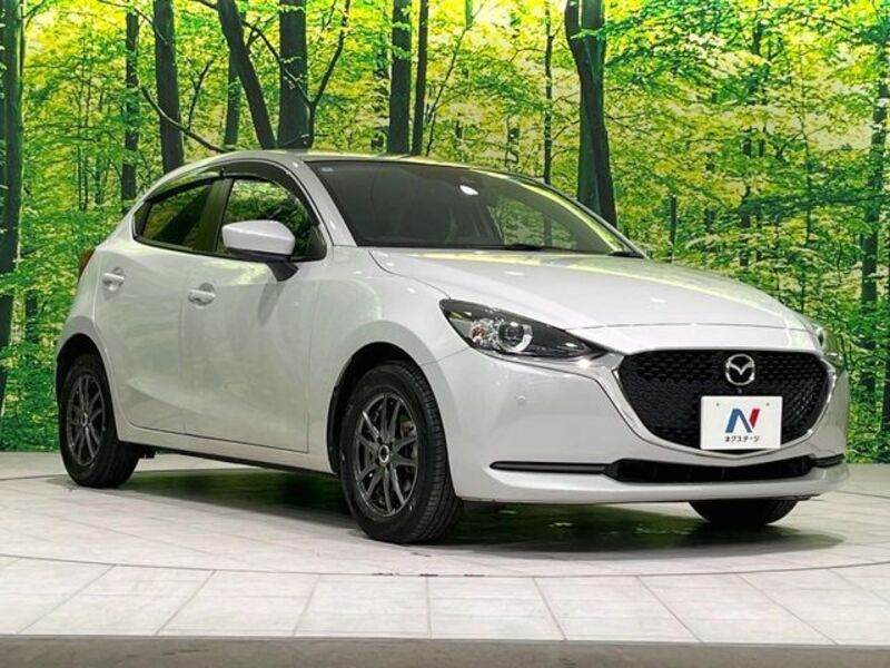 MAZDA2