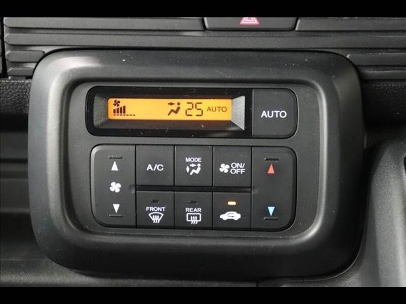 N-VAN