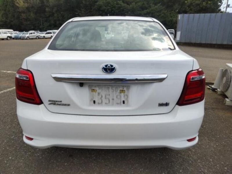 COROLLA AXIO