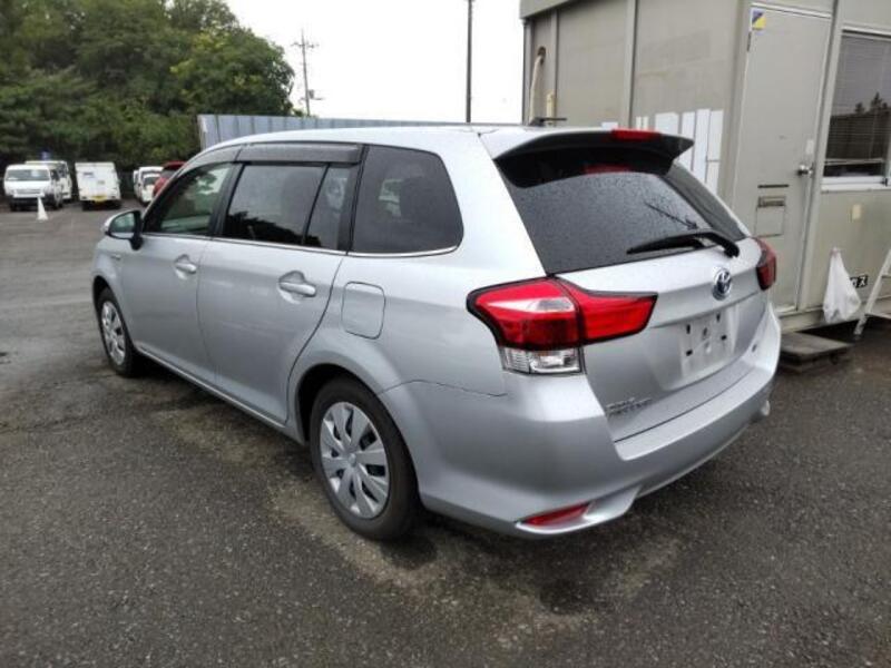 COROLLA FIELDER
