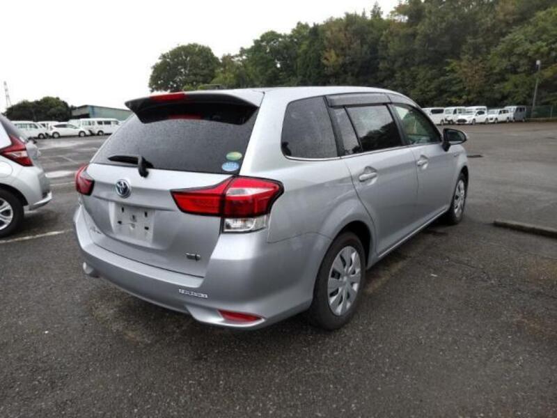 COROLLA FIELDER