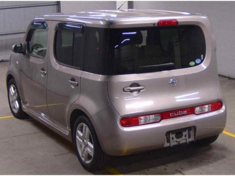 CUBE