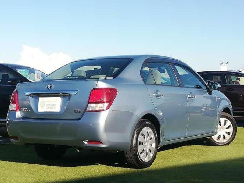 COROLLA AXIO