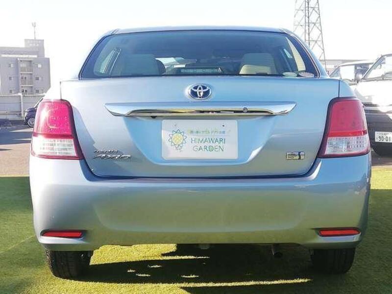 COROLLA AXIO