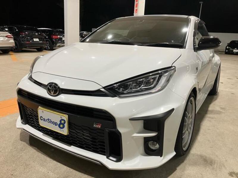 GR YARIS