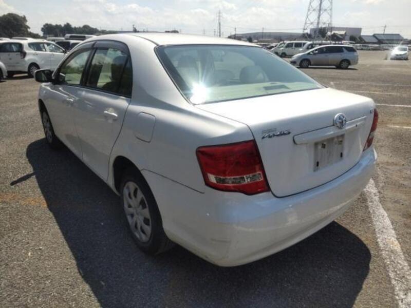 COROLLA AXIO