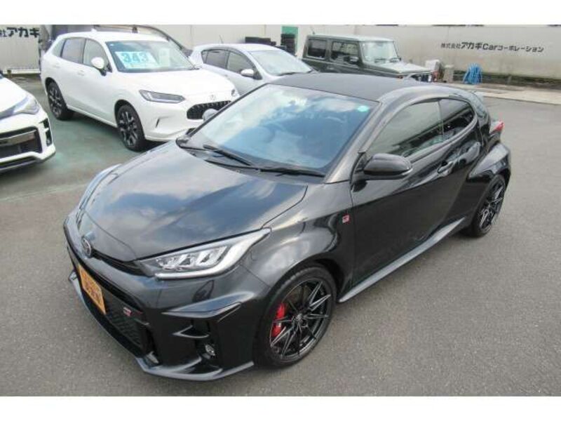 GR YARIS