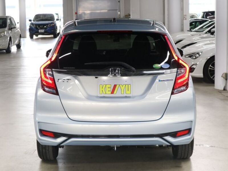 FIT HYBRID
