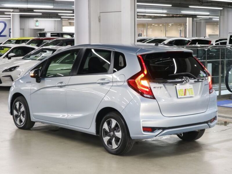 FIT HYBRID