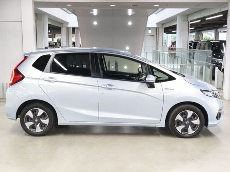 FIT HYBRID