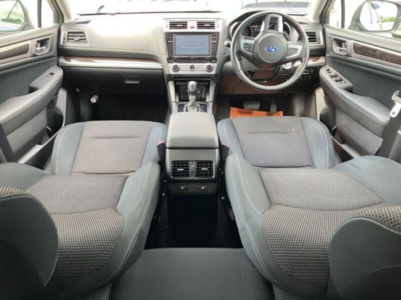 LEGACY OUTBACK