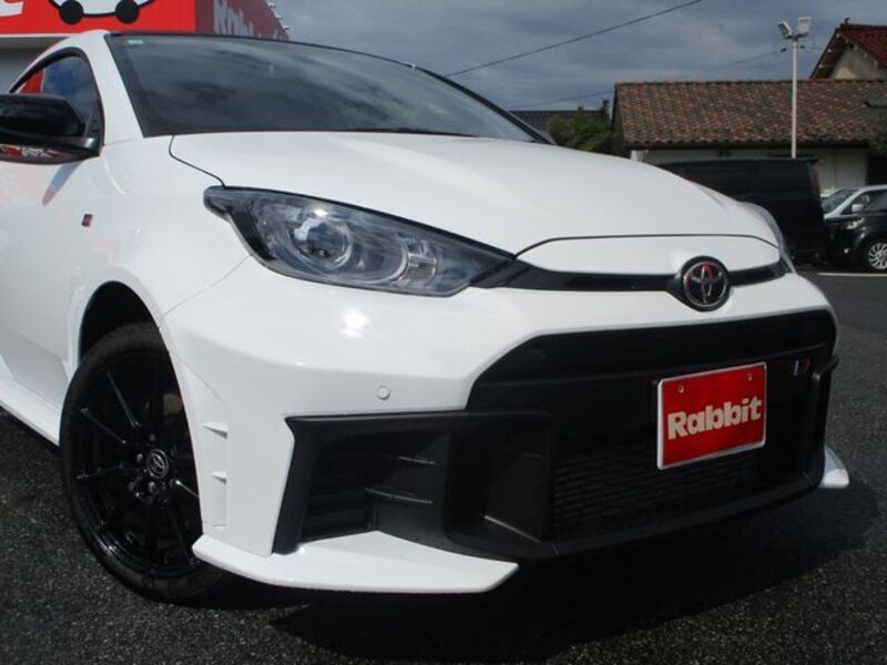 GR YARIS