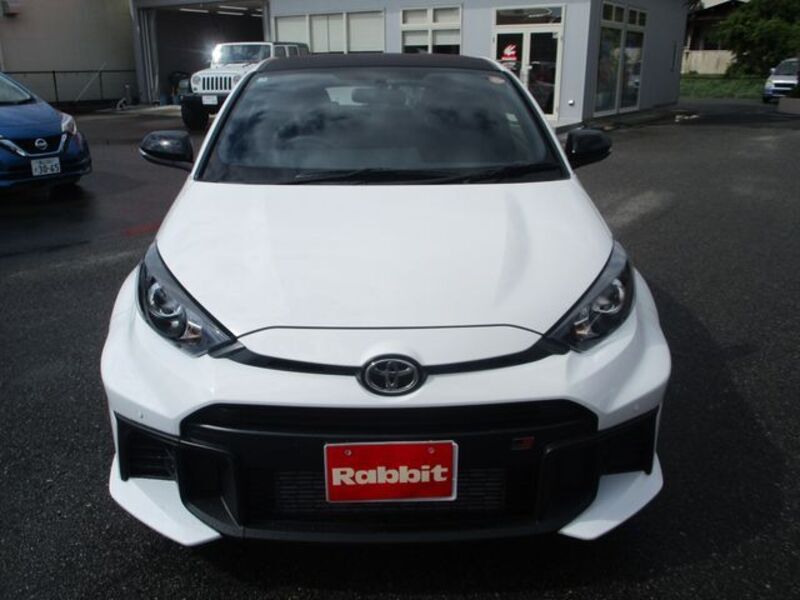 GR YARIS