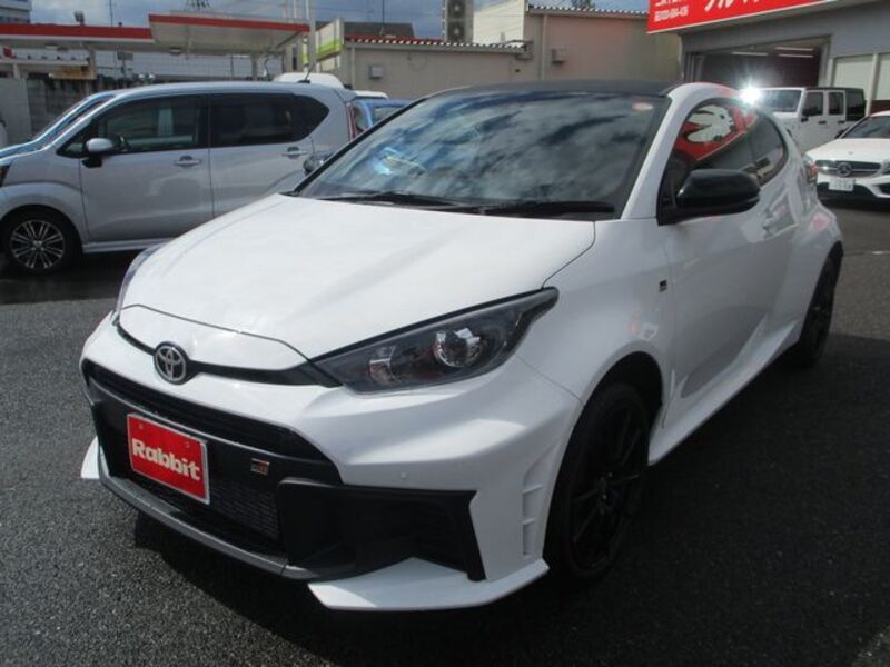 GR YARIS
