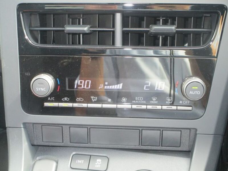 GR YARIS