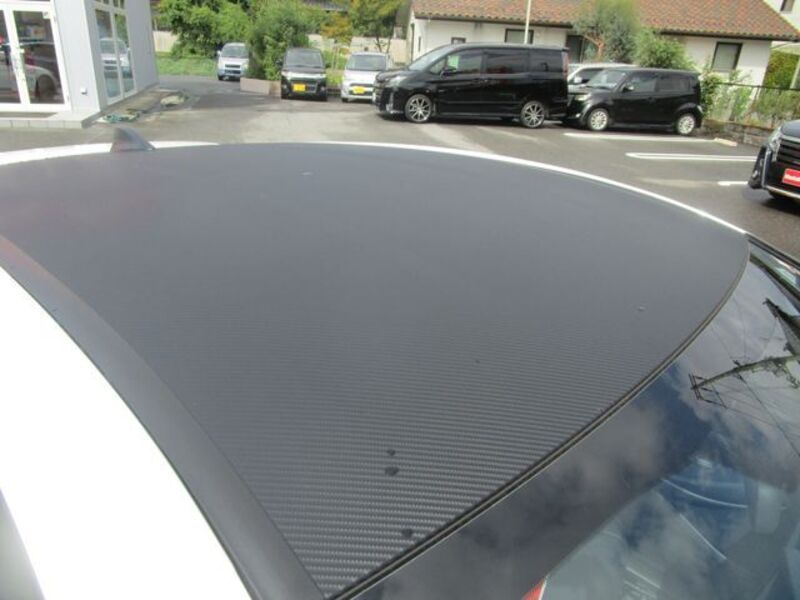 GR YARIS