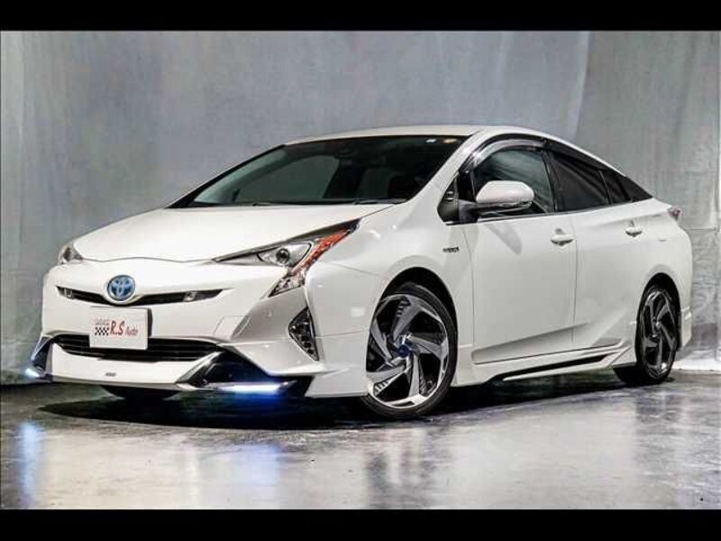 PRIUS-0