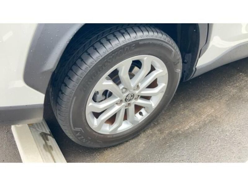 COROLLA CROSS